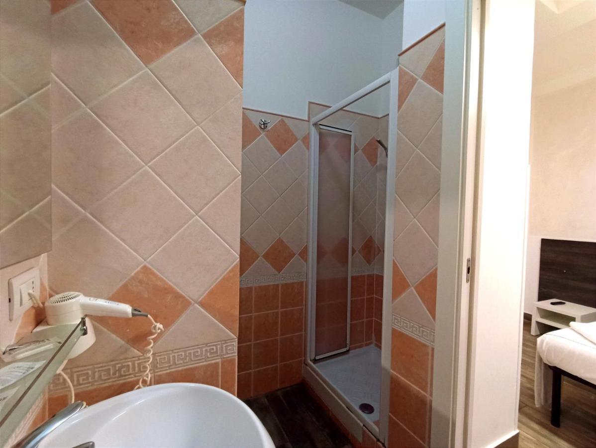 רומא Tiburtina Guesthouse מראה חיצוני תמונה