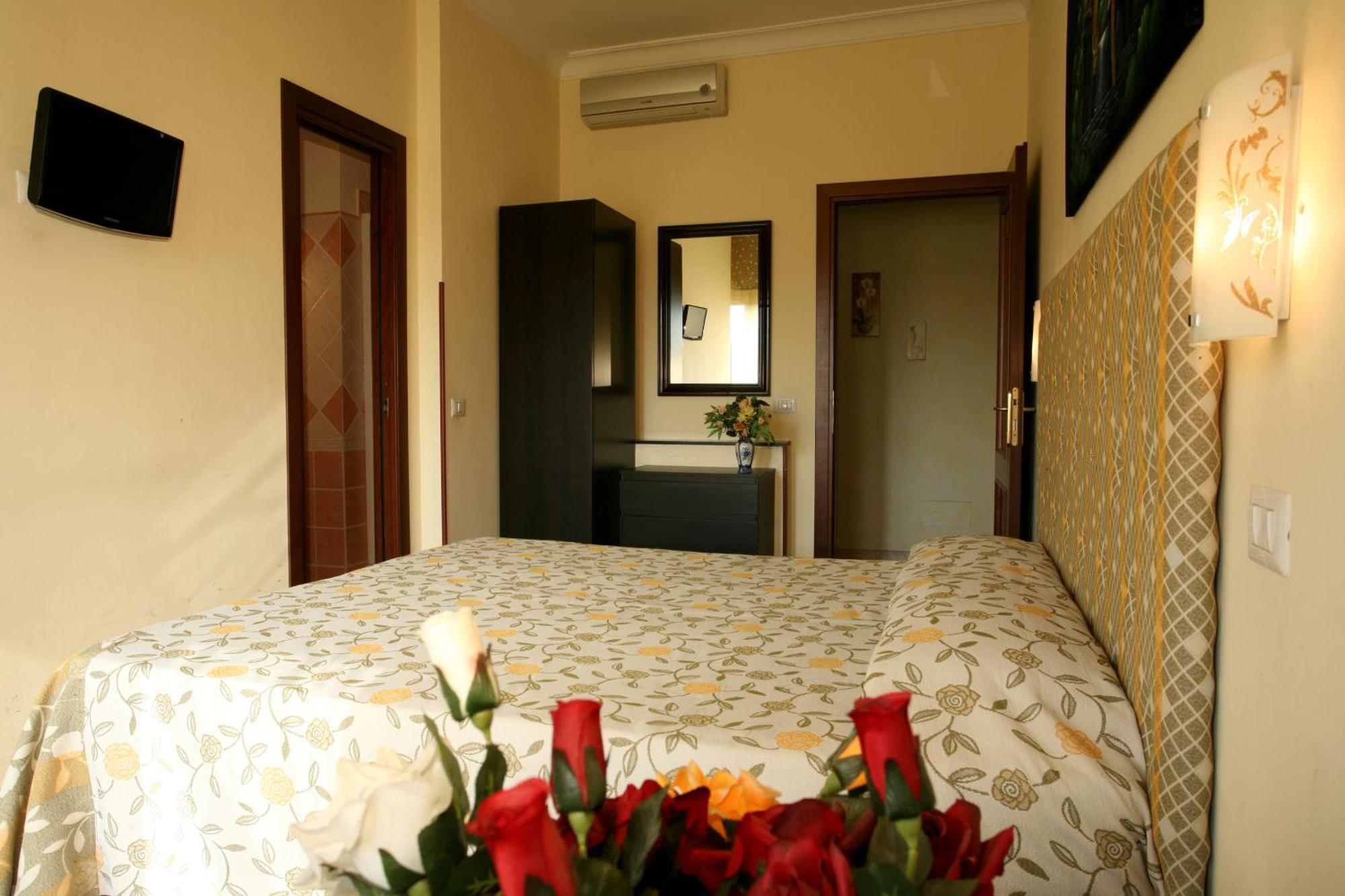 רומא Tiburtina Guesthouse מראה חיצוני תמונה